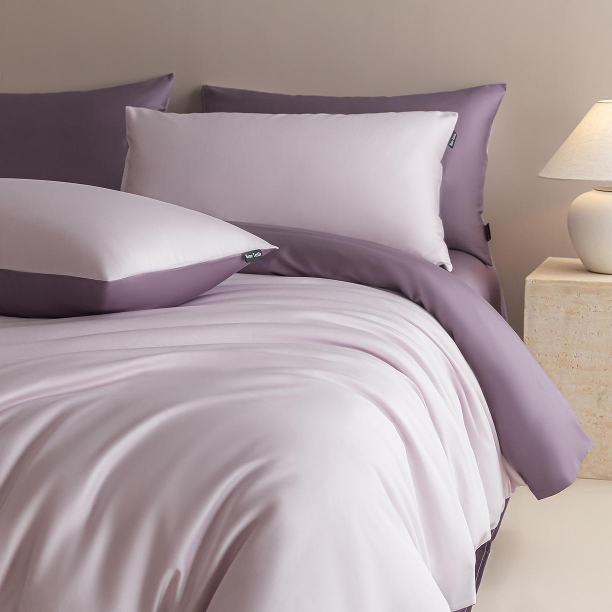 91家纺网 家纺一手货源 找家纺 卧趣家纺 2026新款A类轻奢双拼100Pro高支贡缎长绒棉全棉纯棉四件套 玫瑰紫+香芋紫