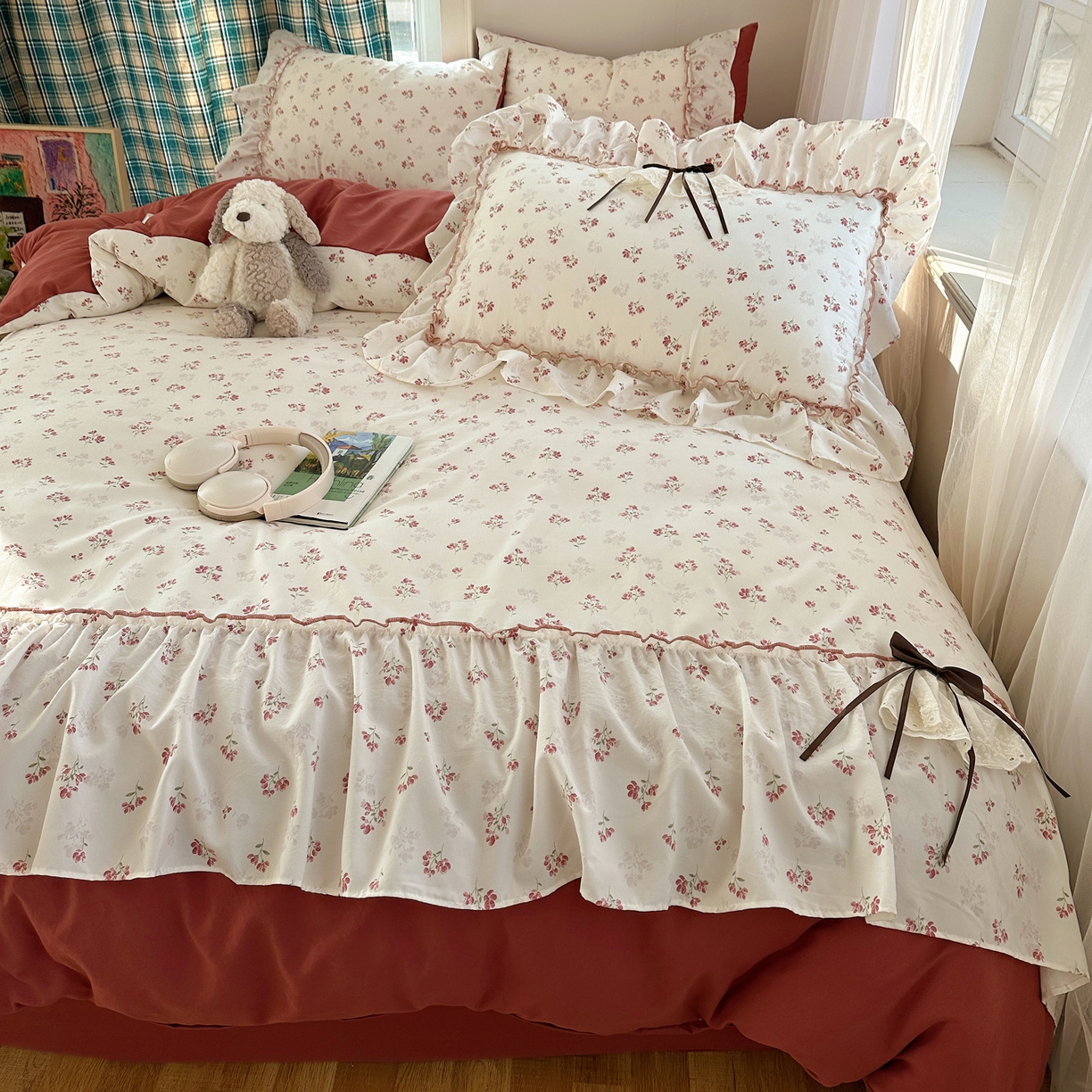 91家纺网 家纺一手货源 找家纺 凯洛奇 2026新款A类仿棉云朵棉蝴蝶结花边四件套（提供买家秀） 柔花轻语