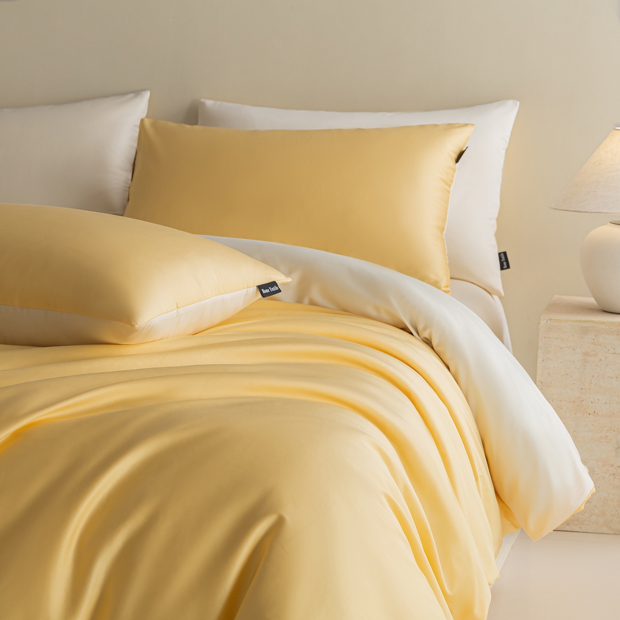 91家纺网 家纺一手货源 找家纺 卧趣家纺 2026新款A类轻奢双拼100Pro高支贡缎长绒棉全棉纯棉四件套 布丁黄+流苏白