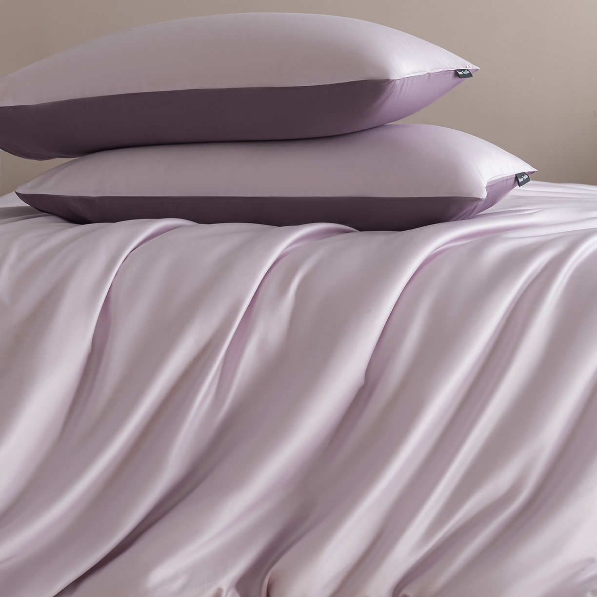 91家纺网 家纺一手货源 找家纺 卧趣家纺 2026新款A类轻奢双拼100Pro高支贡缎长绒棉全棉纯棉四件套 玫瑰紫+香芋紫