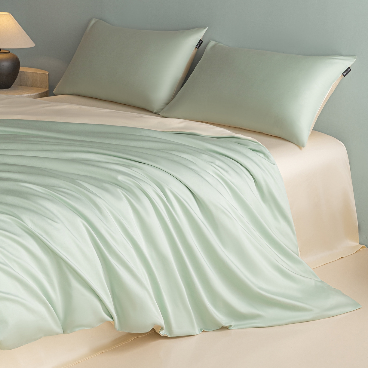 91家纺网 家纺一手货源 找家纺 卧趣家纺 2026新款A类轻奢双拼100Pro高支贡缎长绒棉全棉纯棉四件套 青柠绿+流苏白