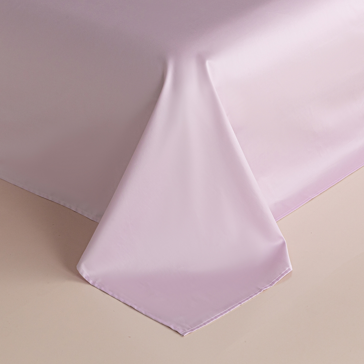 91家纺网 家纺一手货源 找家纺 卧趣家纺 2026新款A类轻奢双拼100Pro高支贡缎长绒棉全棉纯棉四件套 珊瑚粉+香芋紫