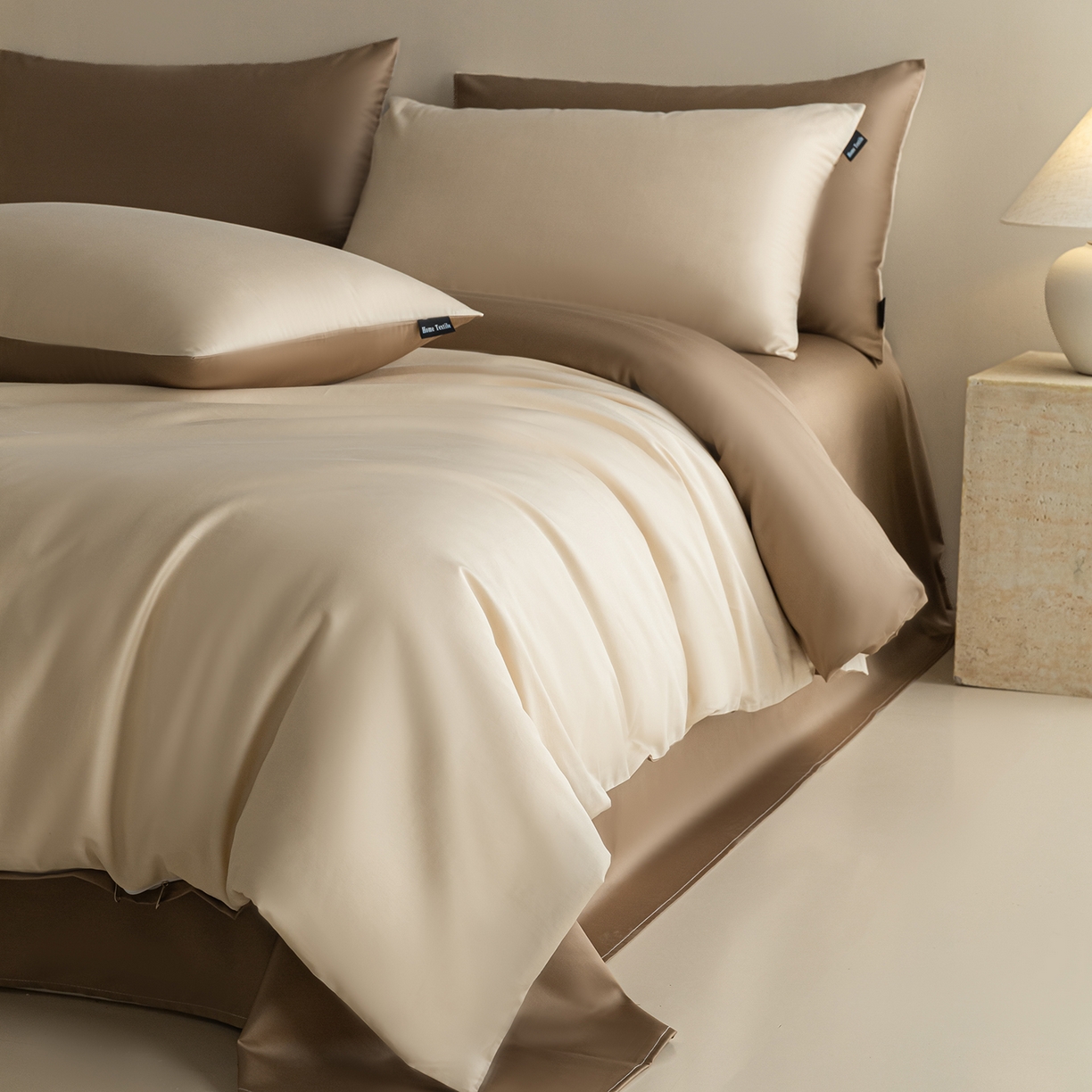 91家纺网 家纺一手货源 找家纺 卧趣家纺 2026新款A类轻奢双拼100Pro高支贡缎长绒棉全棉纯棉四件套 可可棕+咖啡棕