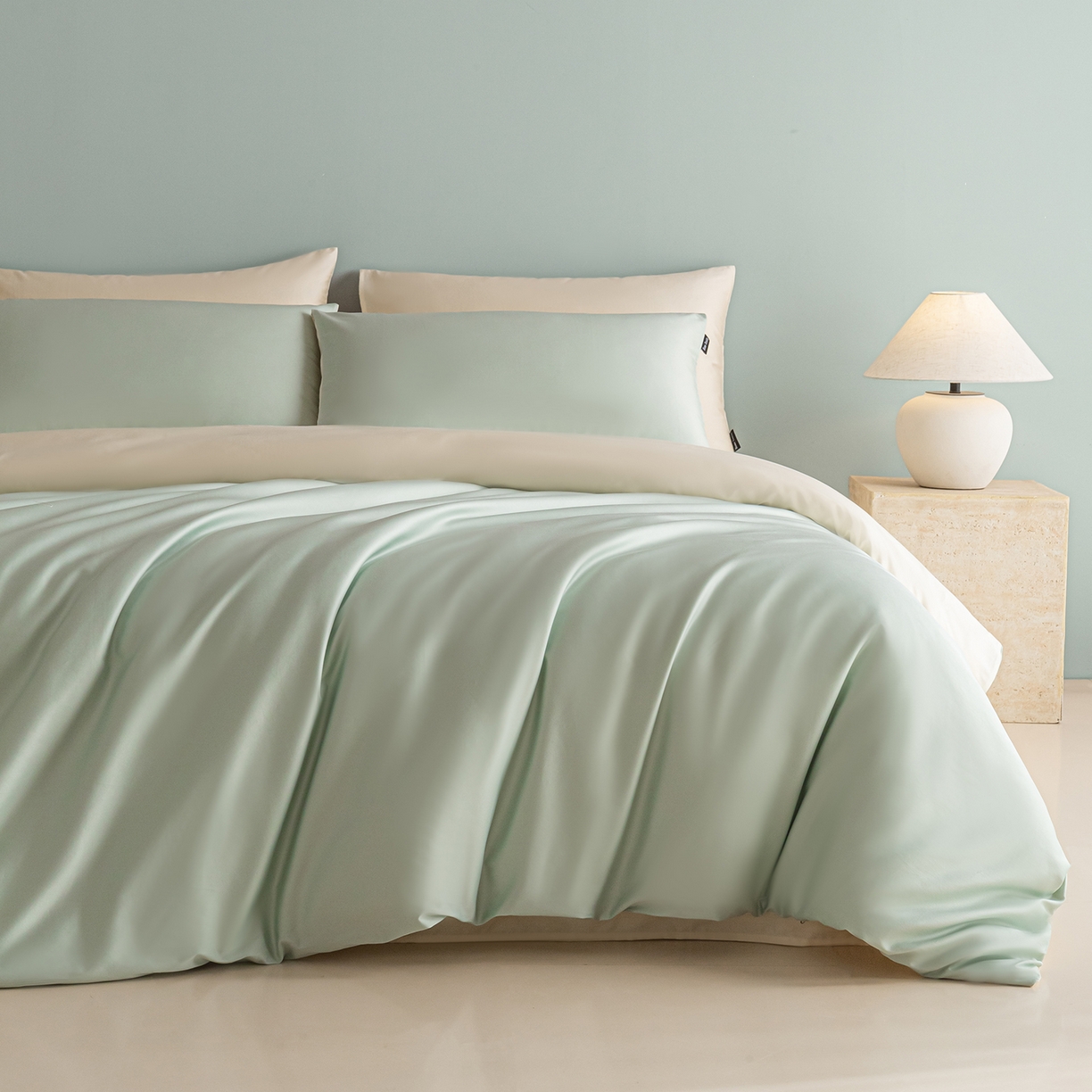 91家纺网 家纺一手货源 找家纺 卧趣家纺 2026新款A类轻奢双拼100Pro高支贡缎长绒棉全棉纯棉四件套 青柠绿+流苏白