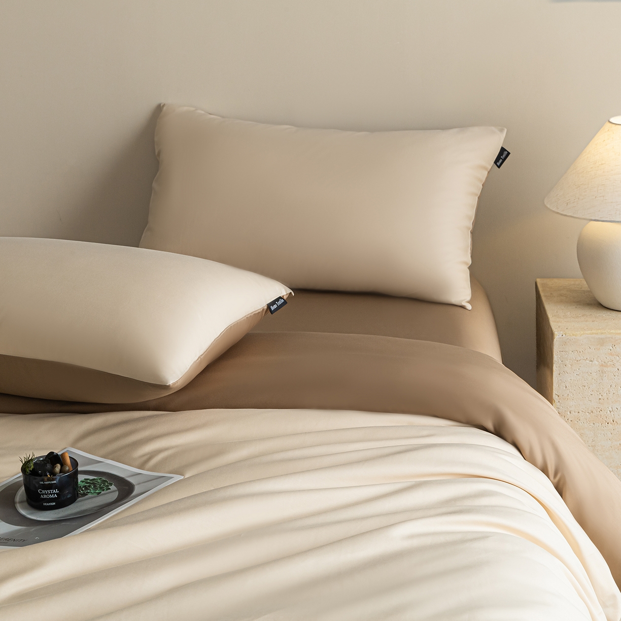 91家纺网 家纺一手货源 找家纺 卧趣家纺 2026新款A类轻奢双拼100Pro高支贡缎长绒棉全棉纯棉四件套 可可棕+咖啡棕