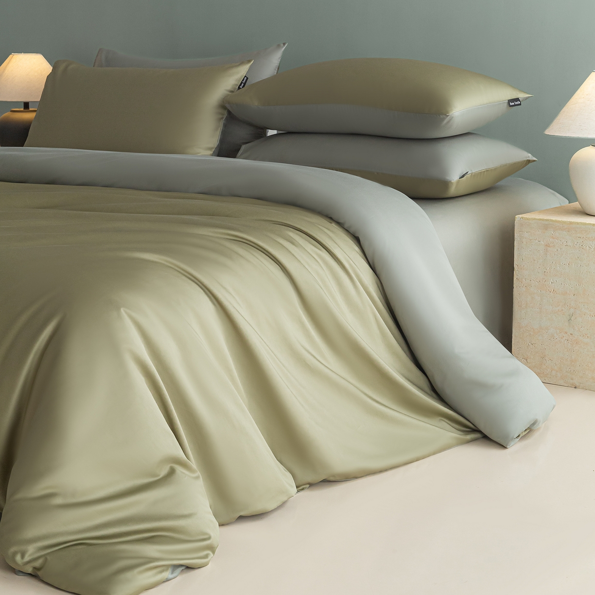 91家纺网 家纺一手货源 找家纺 卧趣家纺 2026新款A类轻奢双拼100Pro高支贡缎长绒棉全棉纯棉四件套 樱草绿+晴水绿