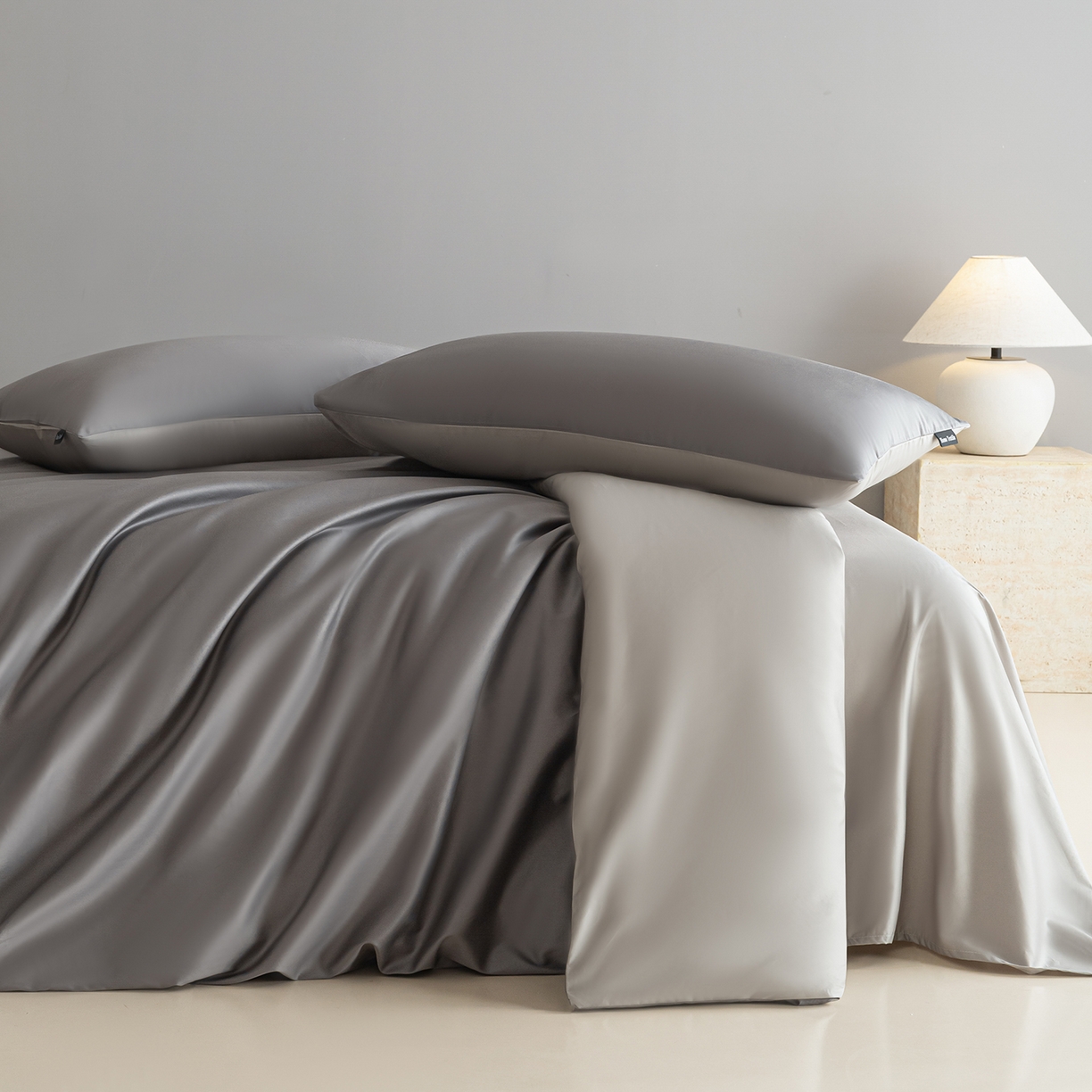 91家纺网 家纺一手货源 找家纺 卧趣家纺 2026新款A类轻奢双拼100Pro高支贡缎长绒棉全棉纯棉四件套 星夜灰+时空灰