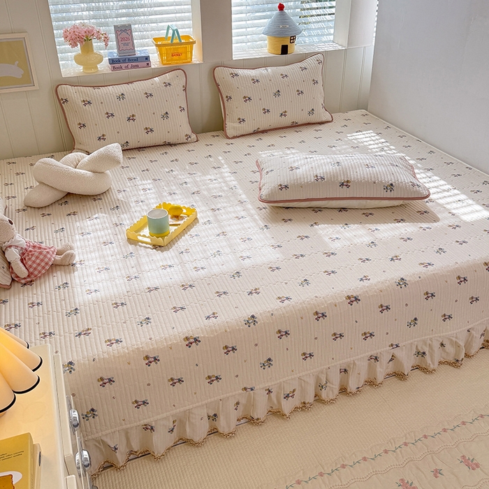 91家纺网 家纺一手货源 找家纺 美达家纺 2026新款密道款夹棉全棉防滑榻榻米 小马浅浅