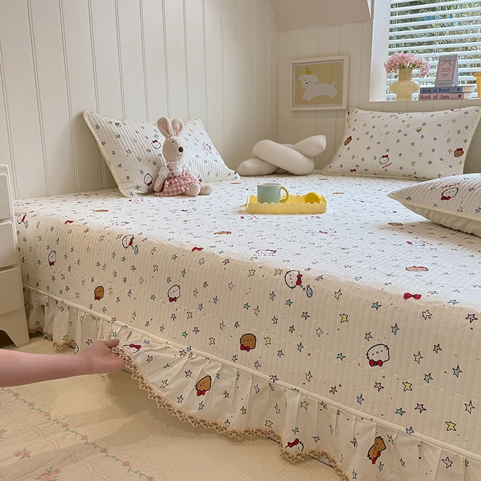 91家纺网 家纺一手货源 找家纺 美达家纺 2026新款密道款夹棉全棉防滑榻榻米 星星凯蒂猫