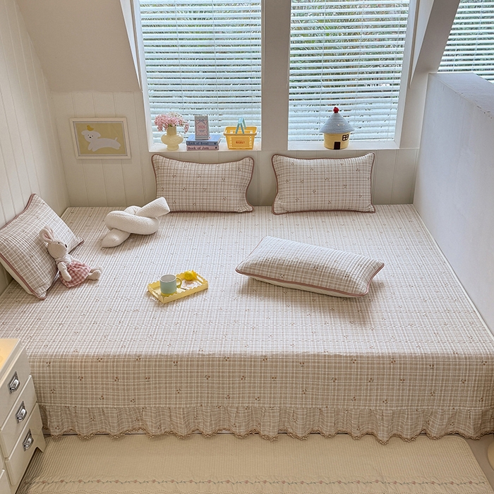 美达家纺 2026新款密道款夹棉全棉防滑榻榻米 小樱桃咖