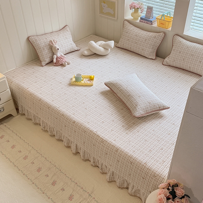 91家纺网 家纺一手货源 找家纺 美达家纺 2026新款密道款夹棉全棉防滑榻榻米 小樱桃咖