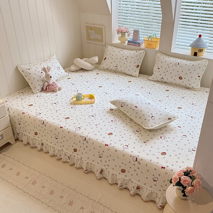 91家纺网 家纺一手货源 找家纺 美达家纺 2026新款密道款夹棉全棉防滑榻榻米 星星凯蒂猫