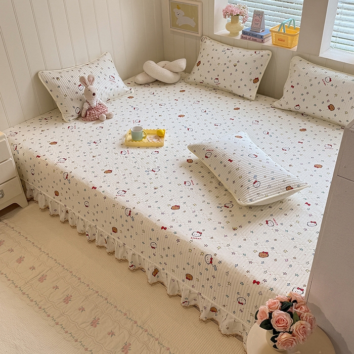 91家纺网 家纺一手货源 找家纺 美达家纺 2026新款密道款夹棉全棉防滑榻榻米 星星凯蒂猫