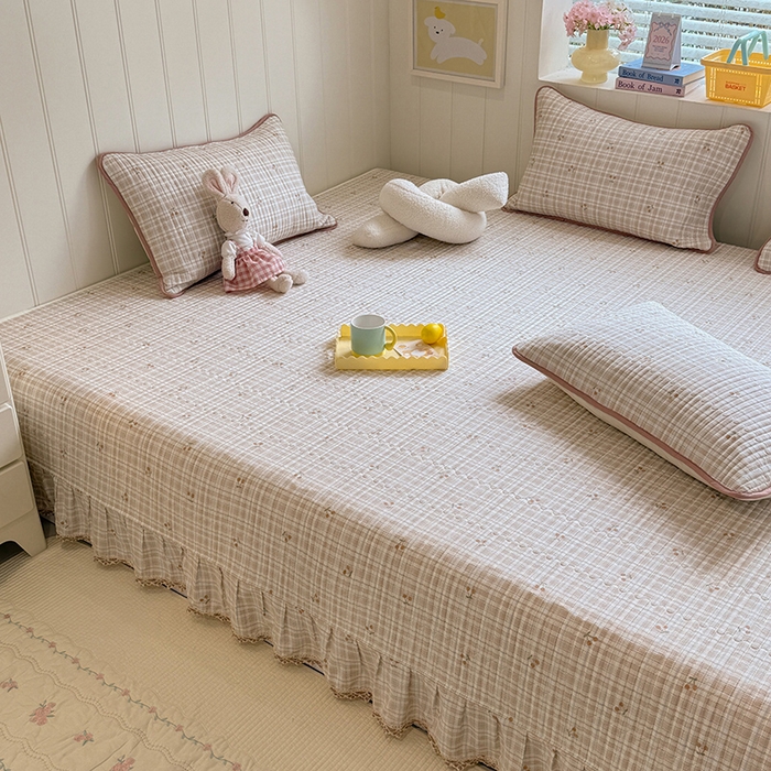 91家纺网 家纺一手货源 找家纺 美达家纺 2026新款密道款夹棉全棉防滑榻榻米 小樱桃咖