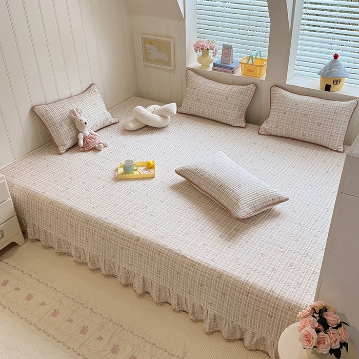 91家纺网 家纺一手货源 找家纺 美达家纺 2026新款密道款夹棉全棉防滑榻榻米 小樱桃咖