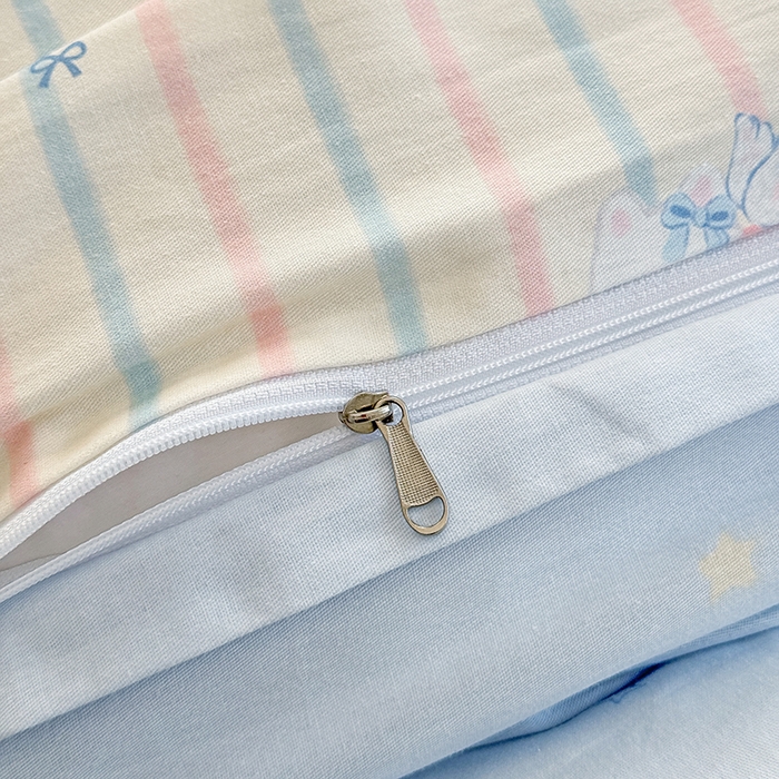 91家纺网 家纺一手货源 找家纺 佑金甜 2026新款精梳全棉印花四件套 小熊派对