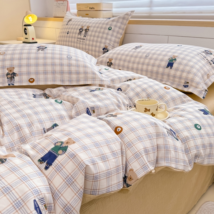 91家纺网 家纺一手货源 找家纺 佑金甜 2026新款精梳全棉印花四件套 熊博士