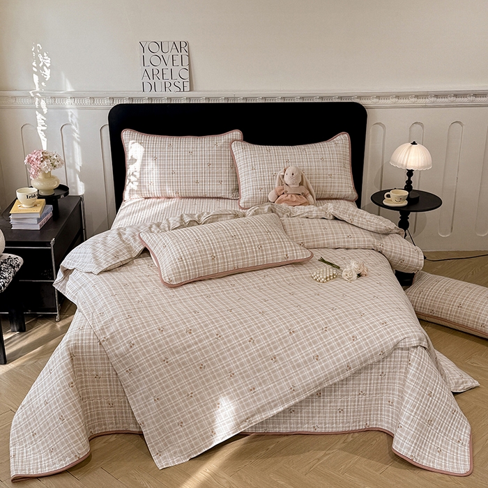 91家纺网 家纺一手货源 找家纺 （总）美达家纺 2026新款密道款夹棉全棉防滑床盖四件套