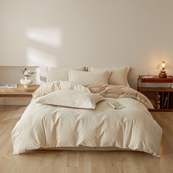 91家纺网 家纺一手货源 找家纺 禾时 2026春夏新品全棉立体浮雕提花双拼色四件套-繁花 乳白色-亚麻驼