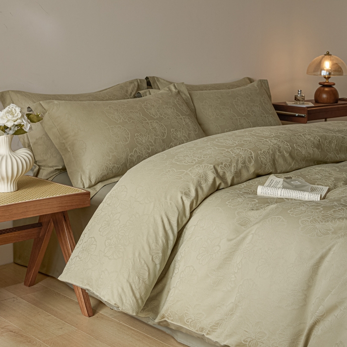 91家纺网 家纺一手货源 找家纺 禾时 2026春夏新品全棉立体浮雕提花双拼色四件套-繁花 奶绿-浅绿灰