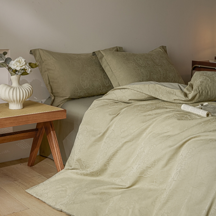 91家纺网 家纺一手货源 找家纺 禾时 2026春夏新品全棉立体浮雕提花双拼色四件套-繁花 奶绿-浅绿灰