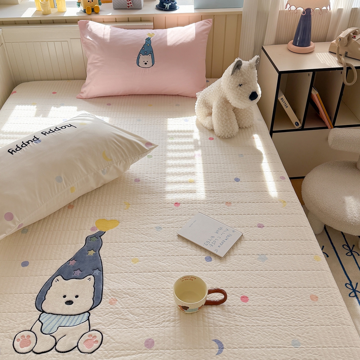 91家纺网 家纺一手货源 找家纺 吾欢心 2026新款水洗棉可爱卡通贴布绣花床盖单品床盖单件三件套 开心露比