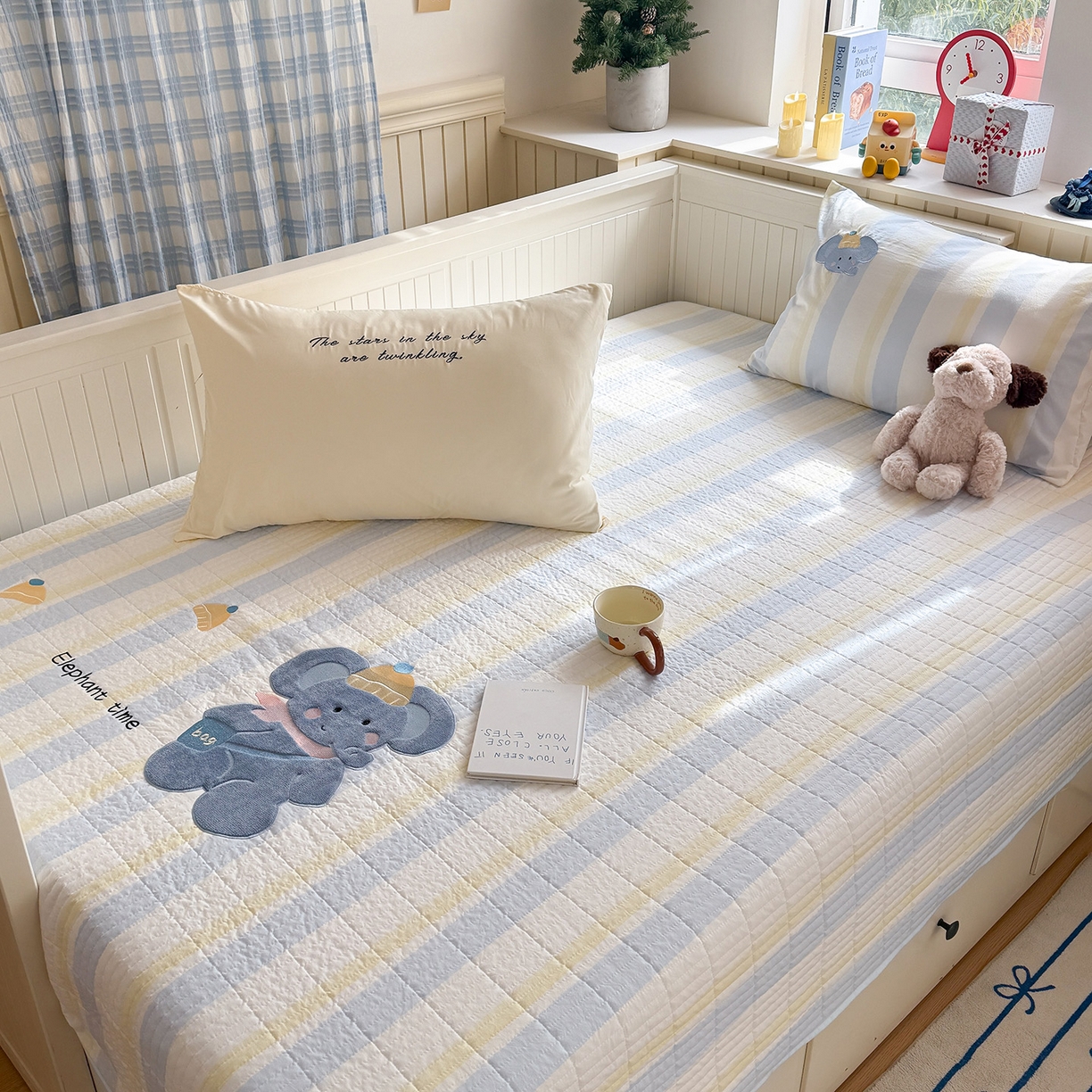 91家纺网 家纺一手货源 找家纺 吾欢心 2026新款水洗棉可爱卡通贴布绣花床盖单品床盖单件三件套 萌萌小象