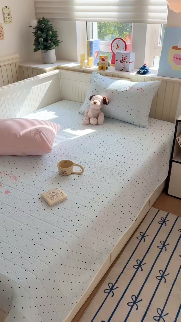 91家纺网 家纺一手货源 找家纺 吾欢心 2026新款水洗棉可爱卡通贴布绣花床盖单品床盖单件三件套 蛋糕猫酱