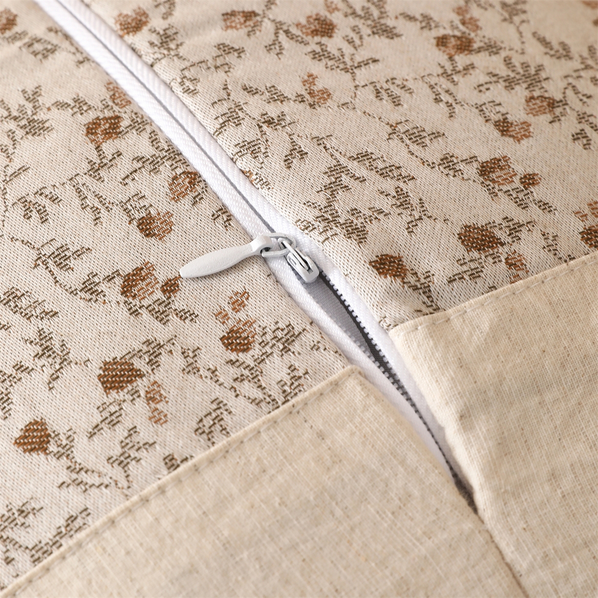 91家纺网 家纺一手货源 找家纺 芯洲 2026新款古典宫廷荞麦枕棉麻款可调节高度绑带款荞麦助眠枕头枕芯 春遇-米咖