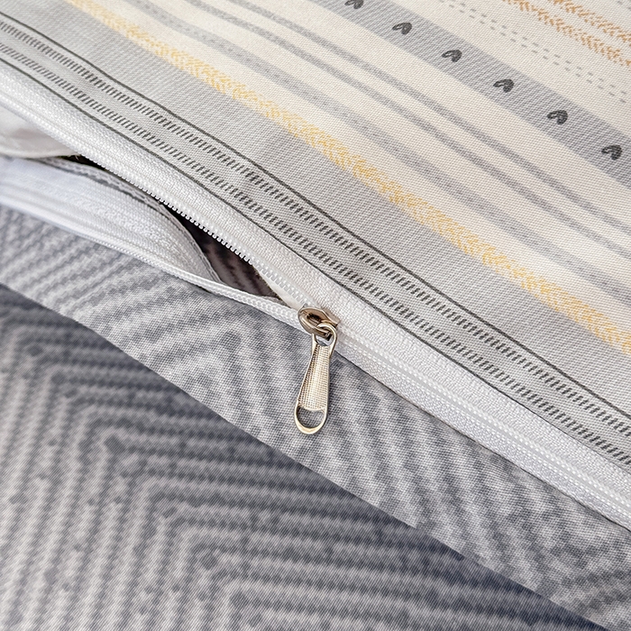 91家纺网 家纺一手货源 找家纺 佑金甜 2026新款精梳全棉印花单被套 雾感条纹