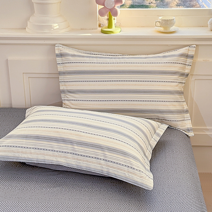 91家纺网 家纺一手货源 找家纺 佑金甜 2026新款精梳全棉印花单被套 雾感条纹