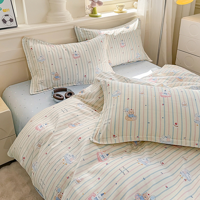 91家纺网 家纺一手货源 找家纺 佑金甜 2026新款精梳全棉印花单被套 小熊派对