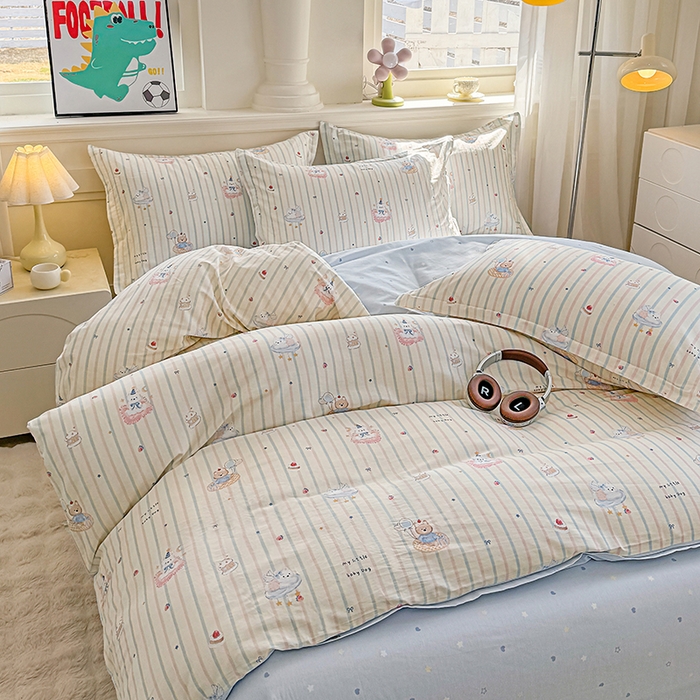 91家纺网 家纺一手货源 找家纺 佑金甜 2026新款精梳全棉印花单被套 小熊派对