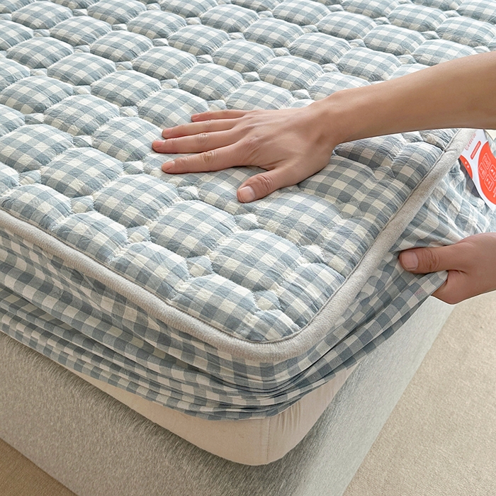 91家纺网 家纺一手货源 找家纺 犇牛仓储供应链 2026新款亲肤纯棉加厚床笠 经典蓝小格