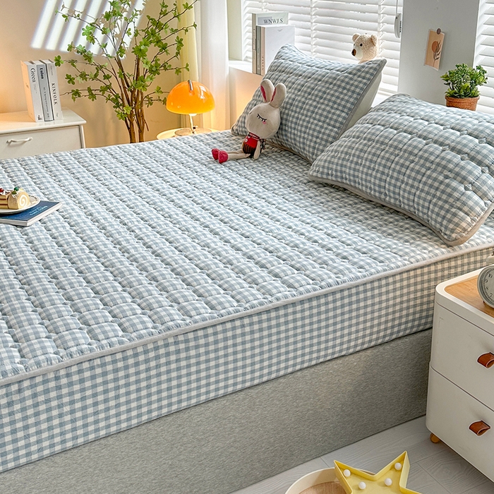 91家纺网 家纺一手货源 找家纺 犇牛仓储供应链 2026新款亲肤纯棉加厚床笠 经典蓝小格