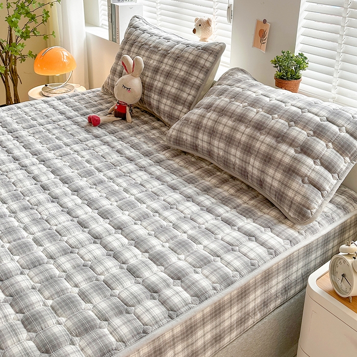 91家纺网 家纺一手货源 找家纺 犇牛仓储供应链 2026新款亲肤纯棉加厚床笠 时尚烟雨灰