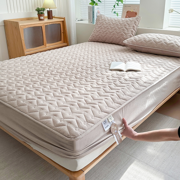 91家纺网 家纺一手货源 找家纺 犇牛仓储供应链 2026新款全棉色织水洗棉夹棉床笠床垫【可定制】 纯色素雅-卡其色