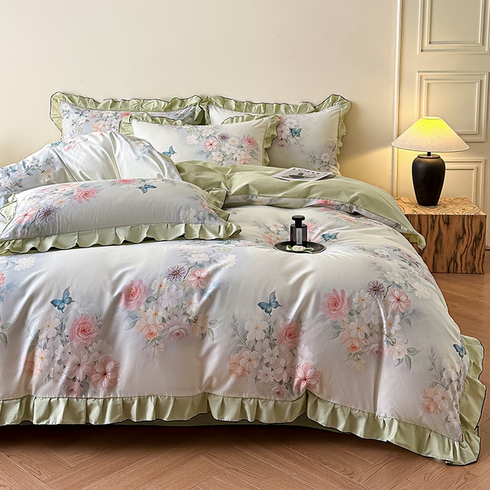 91家纺网 家纺一手货源 找家纺 格里芬家纺 2026新款全棉精梳棉韩系花边款印花四件套 蝶美花香-绿