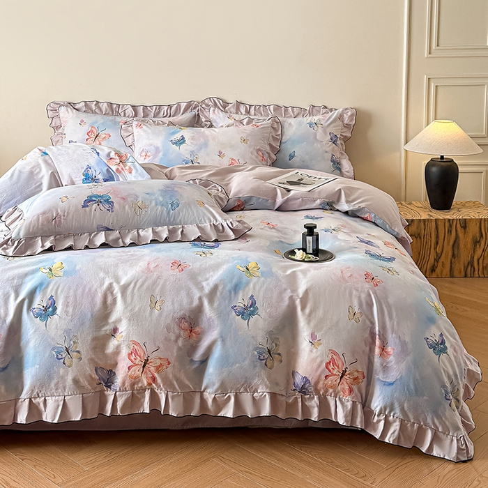 91家纺网 家纺一手货源 找家纺 格里芬家纺 2026新款全棉精梳棉韩系花边款印花四件套 蝶舞飞扬