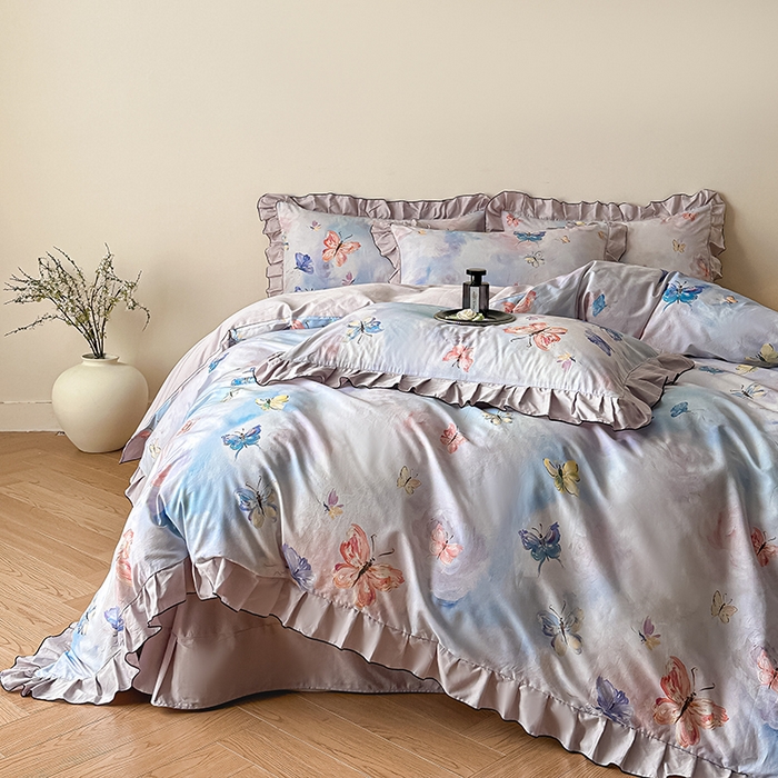 91家纺网 家纺一手货源 找家纺 格里芬家纺 2026新款全棉精梳棉韩系花边款印花四件套 蝶舞飞扬