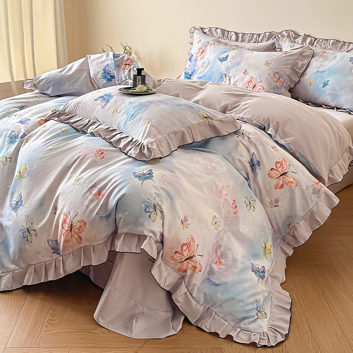 91家纺网 家纺一手货源 找家纺 格里芬家纺 2026新款全棉精梳棉韩系花边款印花四件套 蝶舞飞扬