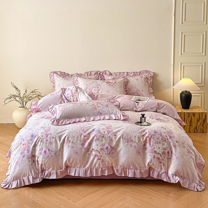 91家纺网 家纺一手货源 找家纺 格里芬家纺 2026新款全棉精梳棉韩系花边款印花四件套 花间漫步-粉