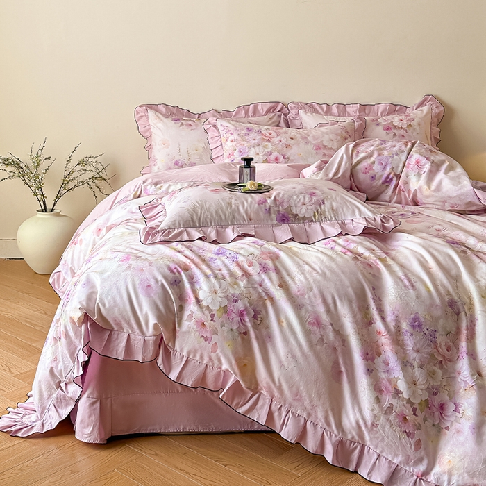 91家纺网 家纺一手货源 找家纺 格里芬家纺 2026新款全棉精梳棉韩系花边款印花四件套 花间漫步-粉