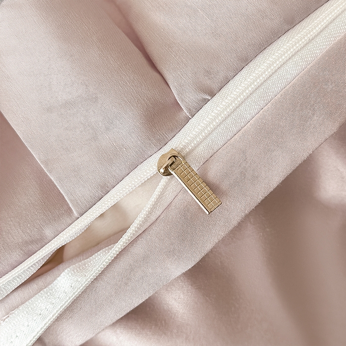 91家纺网 家纺一手货源 找家纺 格里芬家纺 2026新款全棉精梳棉韩系花边款印花四件套 洛莉娅-粉紫