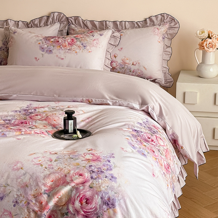 91家纺网 家纺一手货源 找家纺 格里芬家纺 2026新款全棉精梳棉韩系花边款印花四件套 洛莉娅-粉紫