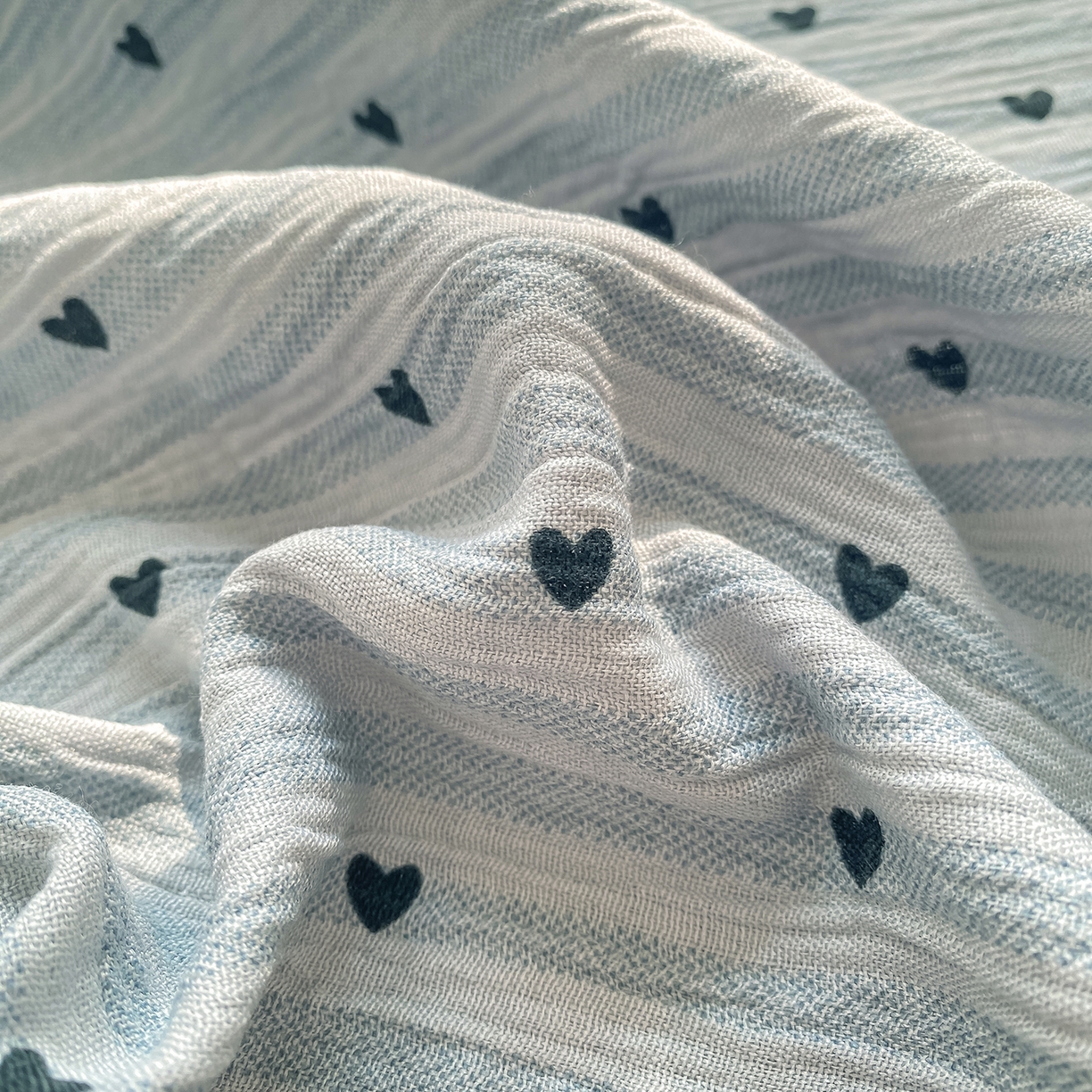 91家纺网 家纺一手货源 找家纺 （总）眠势力 2026新款皱皱三层纱床笠三件套云朵床罩单件床垫保护套四季款