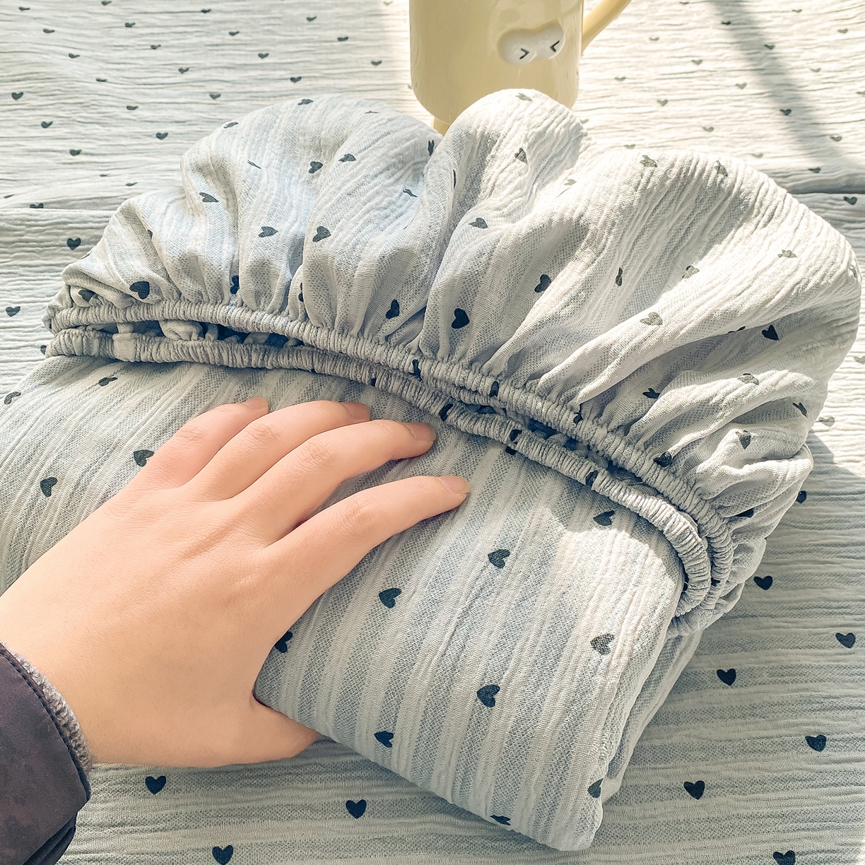 91家纺网 家纺一手货源 找家纺 （总）眠势力 2026新款皱皱三层纱床笠三件套云朵床罩单件床垫保护套四季款