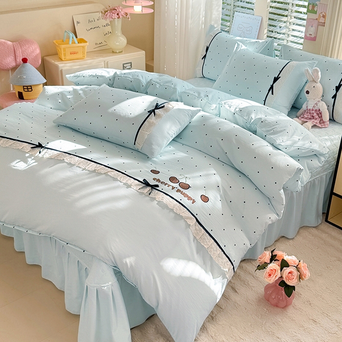 91家纺网 家纺一手货源 找家纺 漫布云家纺 2026新款春夏古法水洗棉床盖款四件套-波点系列 波点-海盐蓝