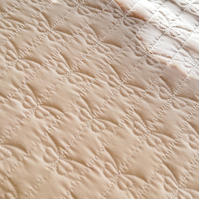 91家纺网 家纺一手货源 找家纺 漫布云家纺 2026新款春夏古法水洗棉床盖款四件套-波点系列 波点-奶咖