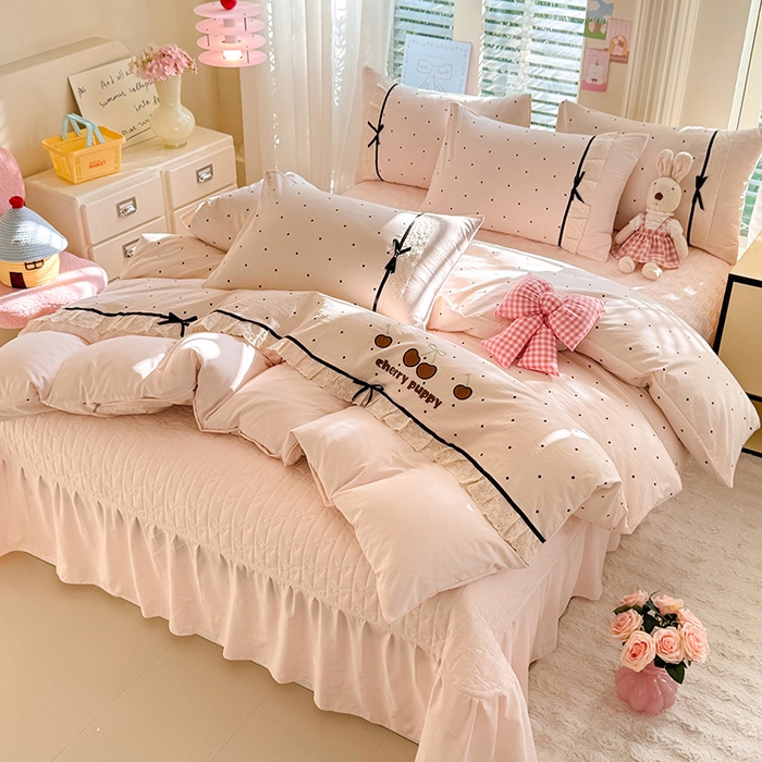 91家纺网 家纺一手货源 找家纺 漫布云家纺 2026新款春夏古法水洗棉床盖款四件套-波点系列 波点-香雪粉